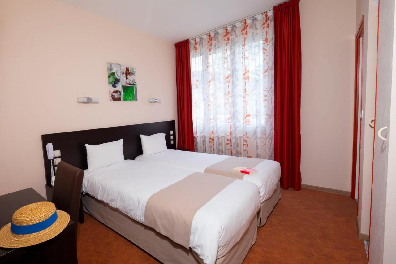 Logis Hotel Restaurant De France Saint-Geniez-d'Olt Ngoại thất bức ảnh