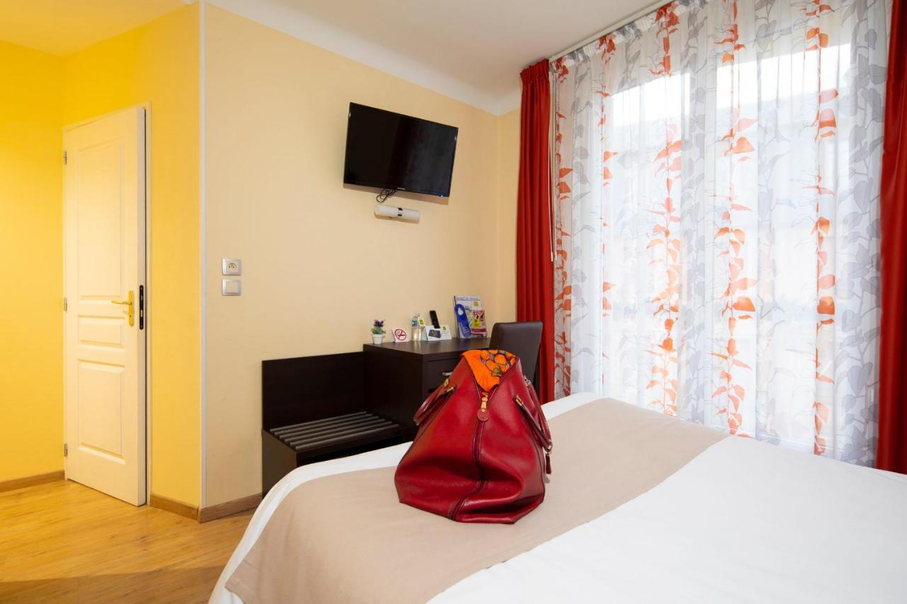 Logis Hotel Restaurant De France Saint-Geniez-d'Olt Ngoại thất bức ảnh