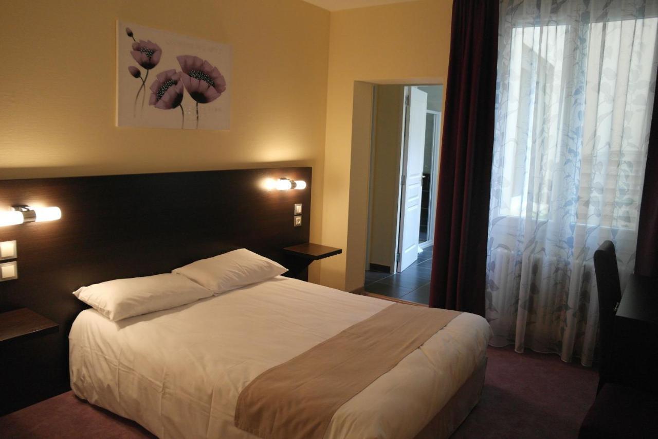 Logis Hotel Restaurant De France Saint-Geniez-d'Olt Ngoại thất bức ảnh